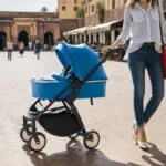 Jemaa el-Fna bezoeken met een baby in de kinderwagen